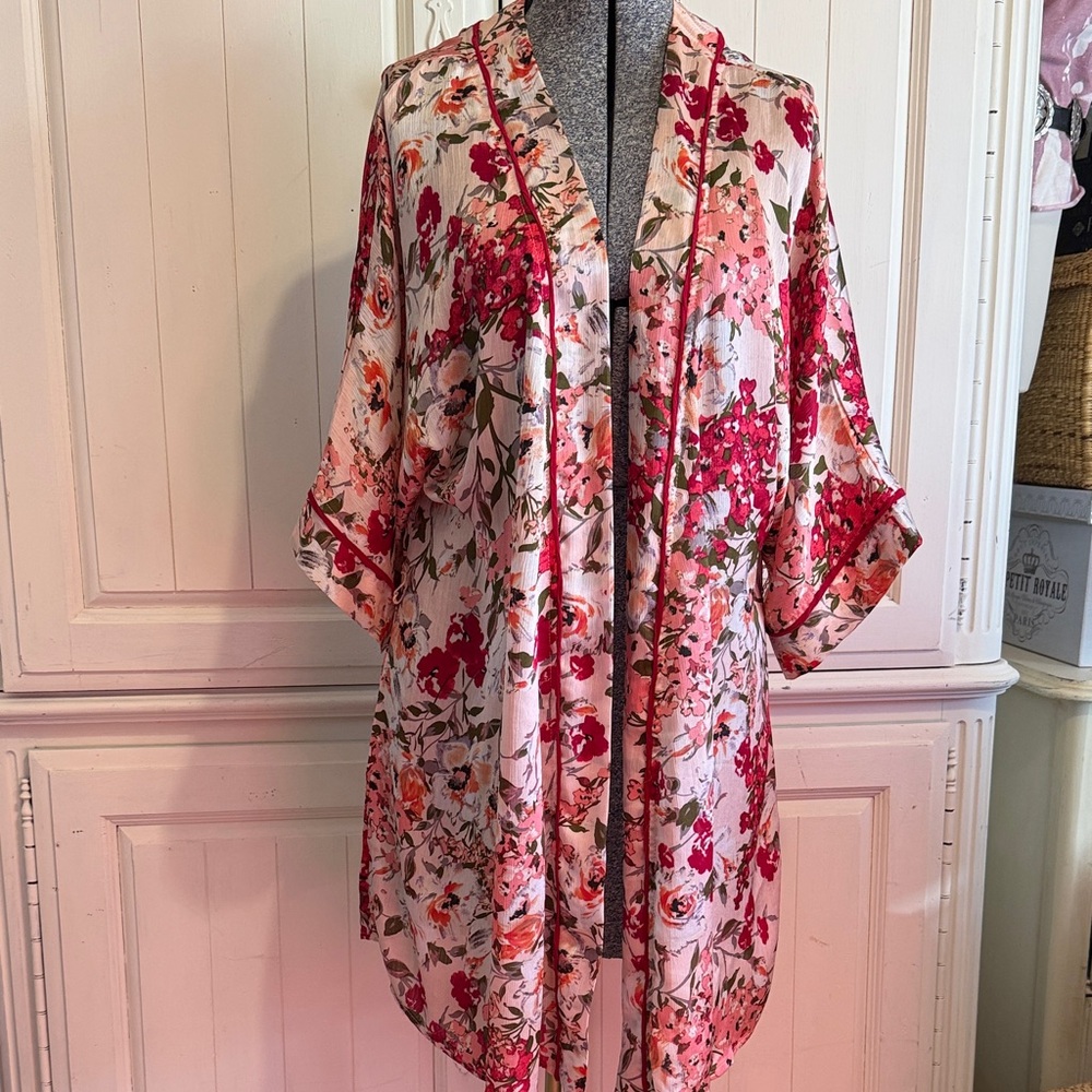 Kori Pink and Red Floral Kimono